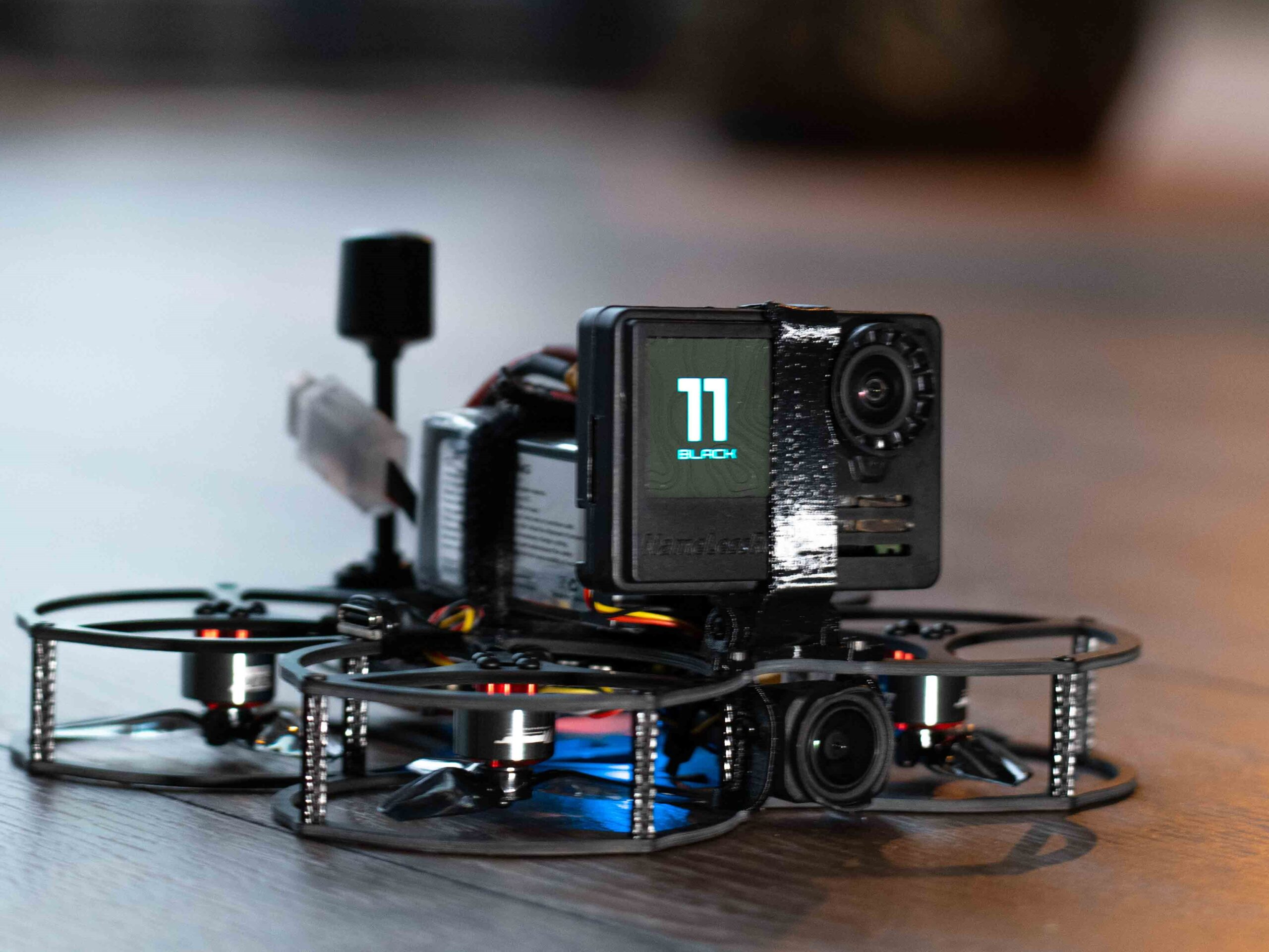 Zelfbouw 250 gram fpv drone met naked gopro hero 11 